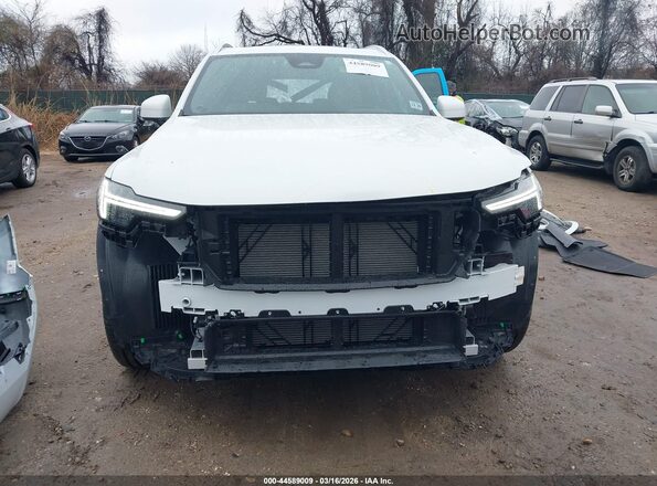 YV4062PE9T1461124 2026 VOLVO XC90 White Вид задньої частини салону