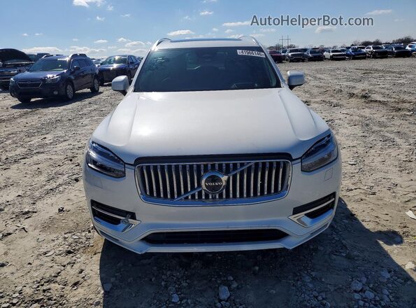 YV4062PF3R1237056 2024 VOLVO XC90 White Vista frontal