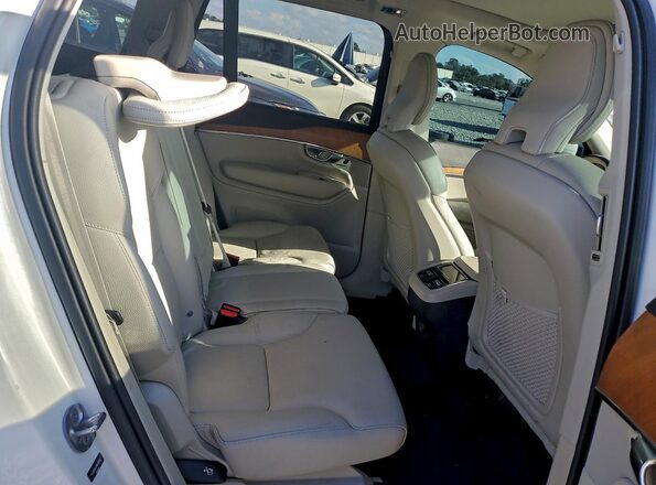 YV4102CK0N1830862 2022 VOLVO XC90 Белый Вид задней части салона