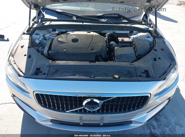 YV4102NK2J1021385 2018 VOLVO V90 CROSS COUNTRY Gray Вид ззаду