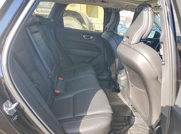 YV4102RK2M1686222 2021 VOLVO XC60 Black 