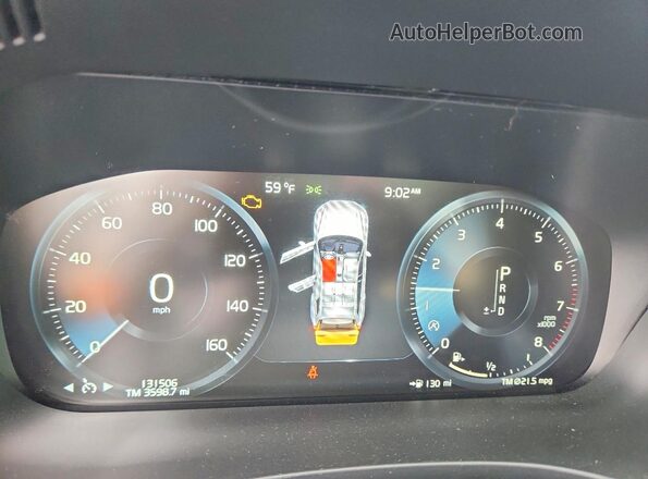 YV4102RK3J1029893 2018 VOLVO XC60 White Widok zestawu wskaźników