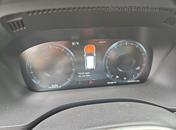 YV4102RK3M1855583 2021 VOLVO XC60 White Vista del cuadro de instrumentos