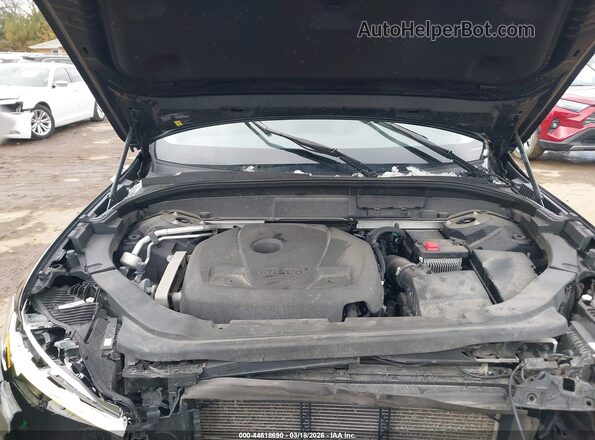 YV4102RK6L1440840 2020 VOLVO XC60 Black Widok z tyłu