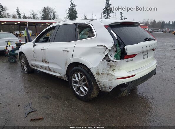 YV4102RK6M1850510 2021 VOLVO XC60 White Rear left