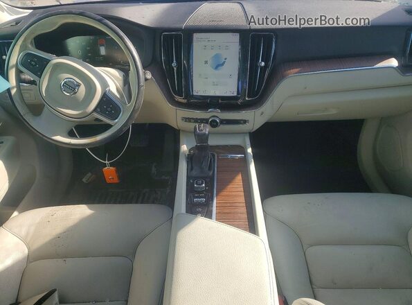 YV4102RK6M1876363 2021 VOLVO XC60 Brown Առջևի վահանակի տեսք