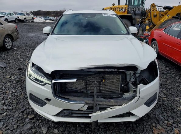 YV4102RK7M1684109 2021 VOLVO XC60 White Widok z przodu