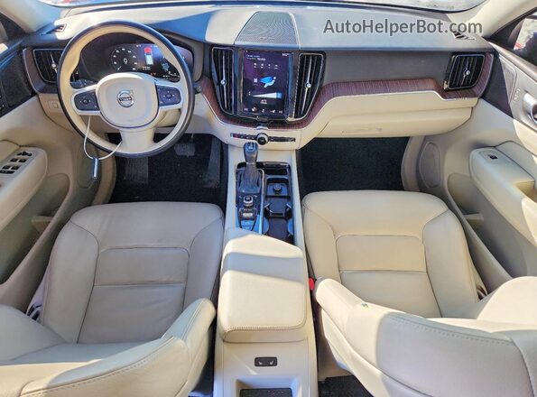 YV4102RK9M1809692 2021 VOLVO XC60 Red 