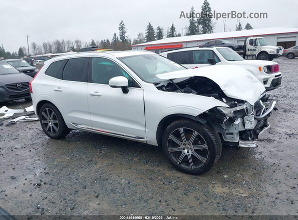 YV4102RL0J1046336 2018 VOLVO XC60 Белый Вид задней части салона