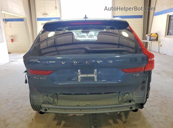 YV4102RL2M1685225 2021 VOLVO XC60 Blue 