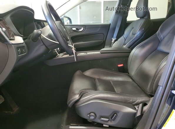 YV4102RL2M1685225 2021 VOLVO XC60 Blue 