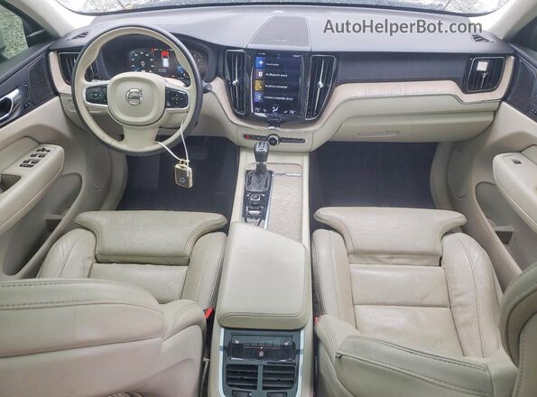 YV4102RL5M1759768 2021 VOLVO XC60 White Առջևի վահանակի տեսք