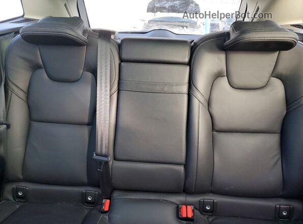 YV4102RL6M1814292 2021 VOLVO XC60 White 
