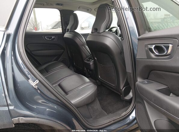 YV4102RL7M1695054 2021 VOLVO XC60 Blue VIN კოდის სტიკერის ხედი