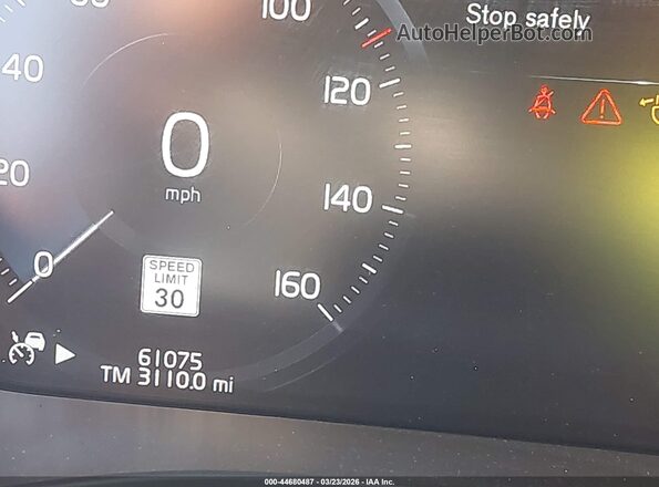 YV4102RM7M1821583 2021 VOLVO XC60 Silver 