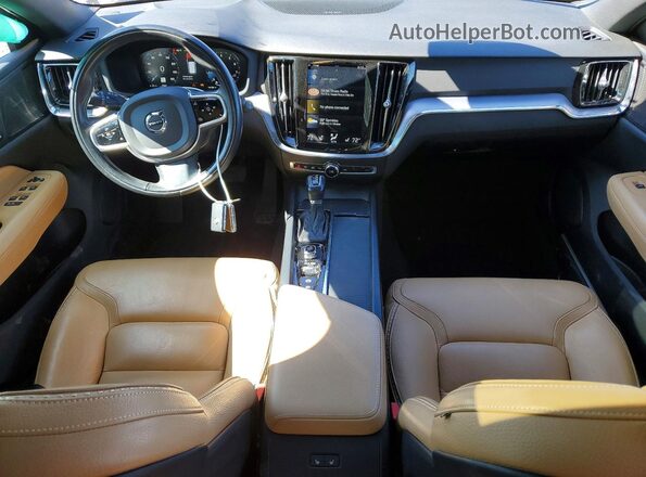 YV4102WK3L1038889 2020 VOLVO V60 Gold Вид панелі приладів