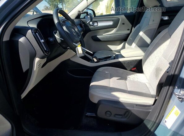 YV4162UK0L2178295 2020 VOLVO XC40 Серый 