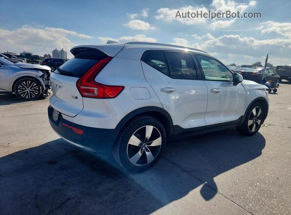 YV4162UK7M2452304 2021 VOLVO XC40 Белый Задняя правая четверть