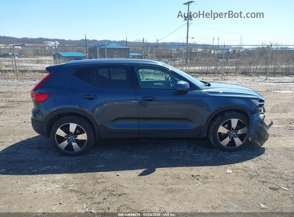 YV4162UKXM2396438 2021 VOLVO XC40 Blue 
