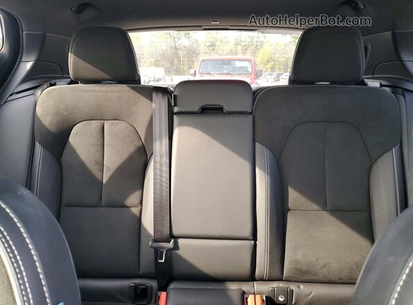 YV4162UM0M2483394 2021 VOLVO XC40 Gray Widok tylnych siedzeń