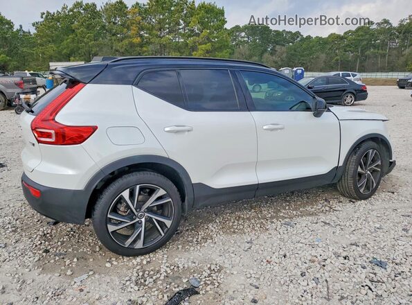 YV4162UM0M2613299 2021 VOLVO XC40 White უკანა მარჯვენა