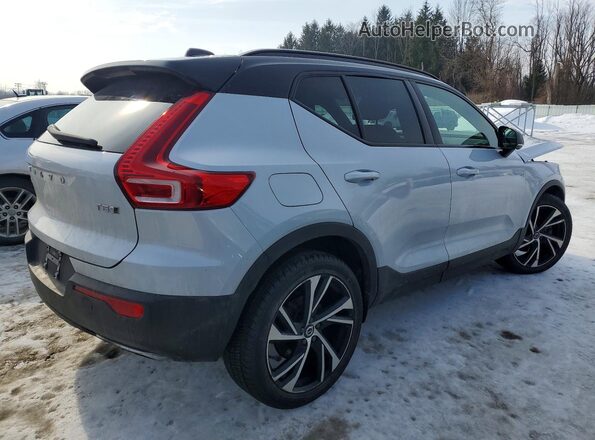 YV4162UM6L2237965 2020 VOLVO XC40 White Հետևի աջ