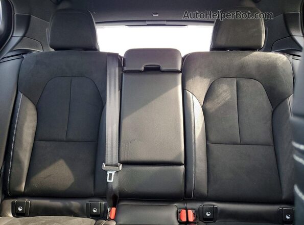 YV4162UM6L2237965 2020 VOLVO XC40 White Հետևի նստատեղերի տեսք