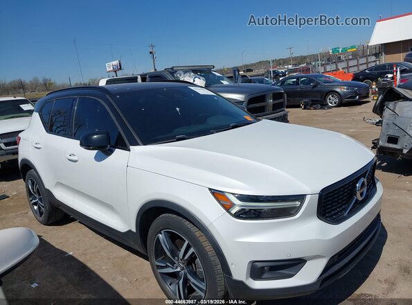 YV4162UM8K2056753 2019 VOLVO XC40 White 