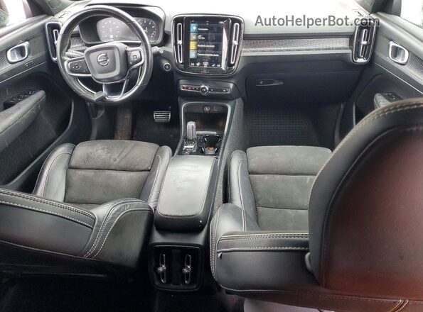 YV4162UM9M2466271 2021 VOLVO XC40 White წინა პანელის ხედი