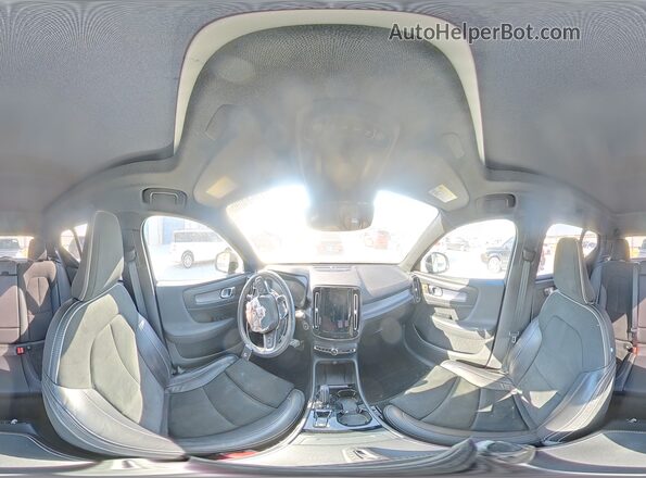 YV4162UM9M2529286 2021 VOLVO XC40 Белый Панорамный вид салона 360°