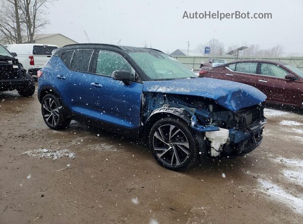 YV4162UMXM2434851 2021 VOLVO XC40 Blue Передня права чверть