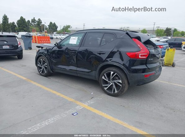 YV4162UMXM2488313 2021 VOLVO XC40 Черный Задняя левая четверть