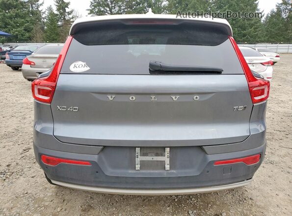 YV4162XZ3K2004888 2019 VOLVO XC40 Gray Вид ззаду