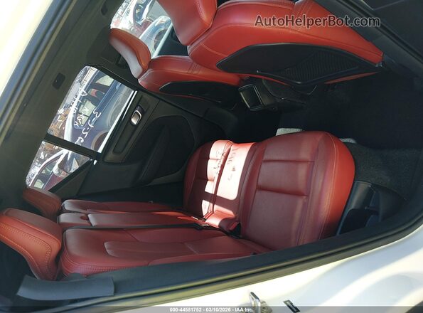 YV4162XZ9K2012588 2019 VOLVO XC40 White Вид наклейки з VIN-кодом