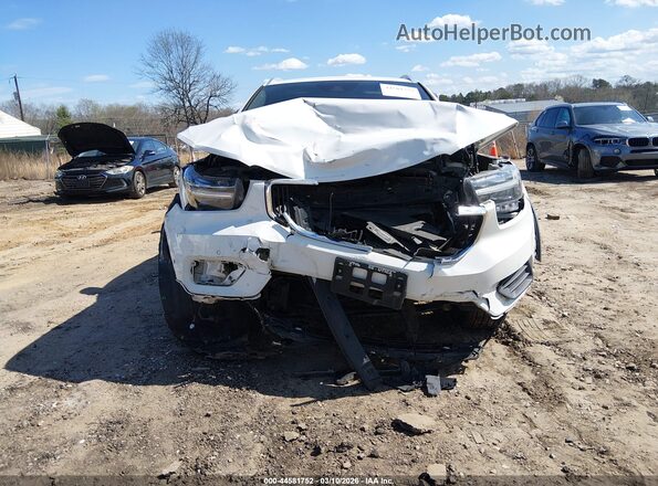 YV4162XZ9K2012588 2019 VOLVO XC40 White Вид щитка приладів