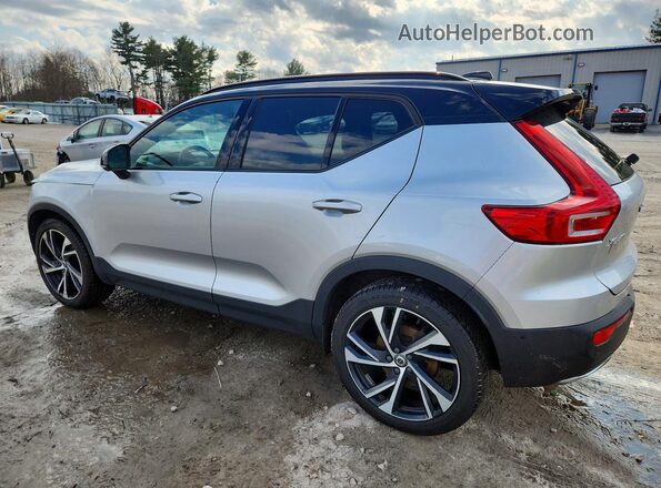 YV4162XZ9K2017015 2019 VOLVO XC40 Серебряный 