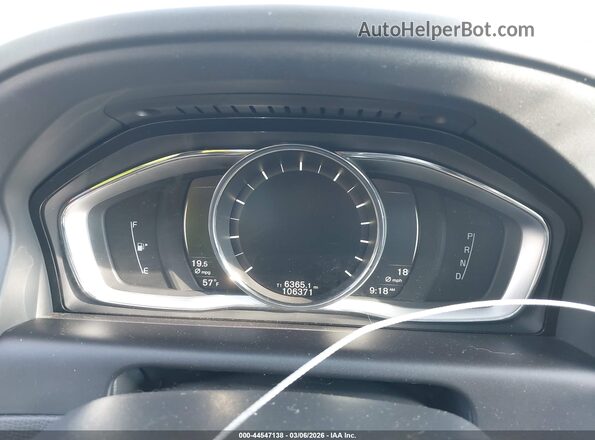 YV440MDR7H2166756 2017 VOLVO XC60 Серебряный Вид задних сидений