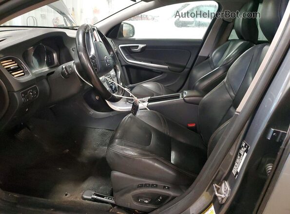 YV440MWK2H1029276 2017 VOLVO V60 Gray Вид салону спереду