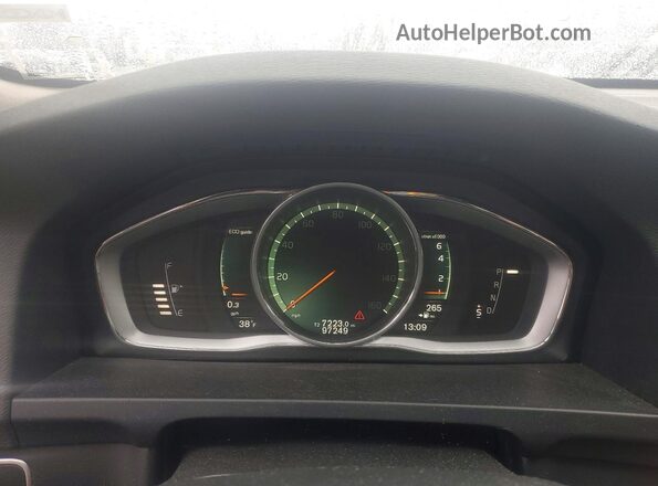 YV440MWK4J2044751 2018 VOLVO V60 Gray ხელსაწყოთა პანელის ხედი