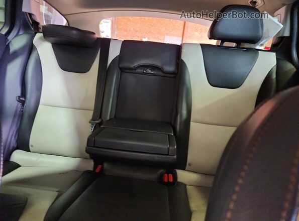 YV440MWK9J2056846 2018 VOLVO V60 Silver Вид задніх сидінь