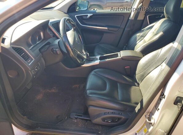 YV449MDM6G2831431 2016 VOLVO XC60 Silver Vista interior delantera