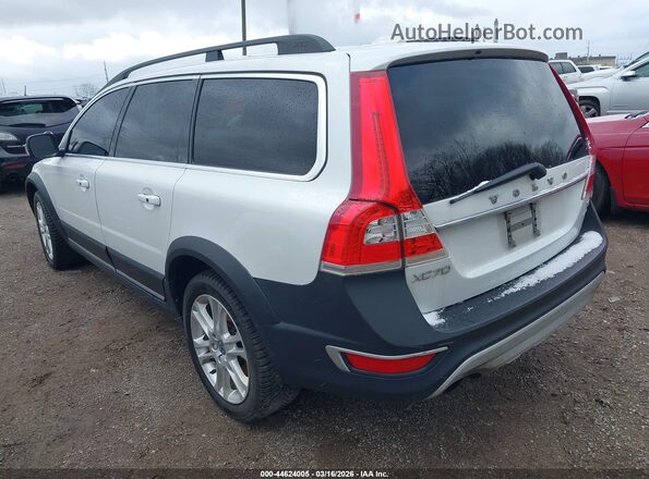 YV4612NK2G1269910 2016 VOLVO XC70 White Rear left