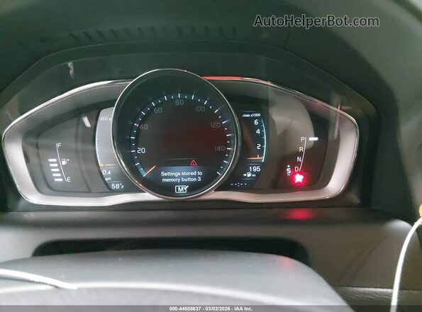 YV4612RM9G2866977 2016 VOLVO XC60 Tan Vista de los asientos traseros