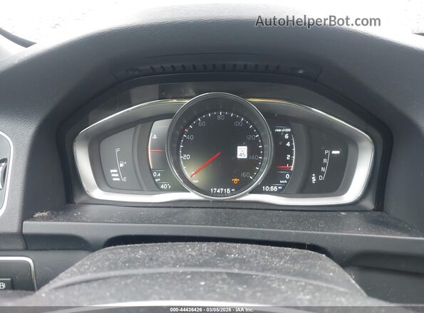 YV4612UMXG2000860 2016 VOLVO S60 CROSS COUNTRY Light Blue Vista de los asientos traseros