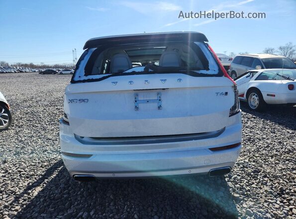 YV4A22PK2M1686010 2021 VOLVO XC90 White Vista trasera