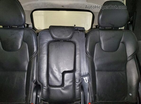YV4A22PL2K1516686 2019 VOLVO XC90 Gray 