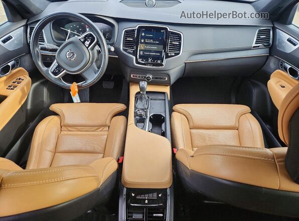 YV4A22PL2N1868123 2022 VOLVO XC90 Black Widok deski rozdzielczej