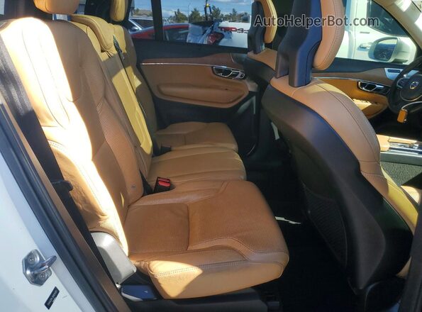 YV4A22PL3G1024353 2016 VOLVO XC90 White Հետևի նստատեղերի տեսք