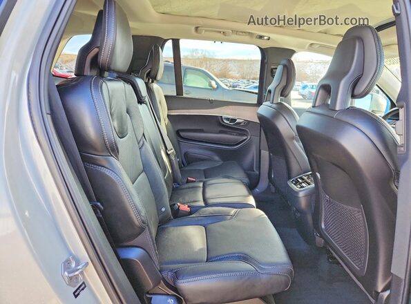 YV4A22PL3M1700408 2021 VOLVO XC90 Gray 