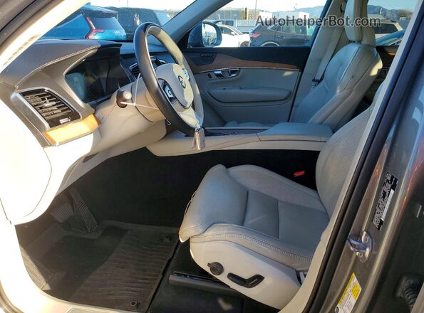 YV4A22PL4K1484324 2019 VOLVO XC90 Gray 